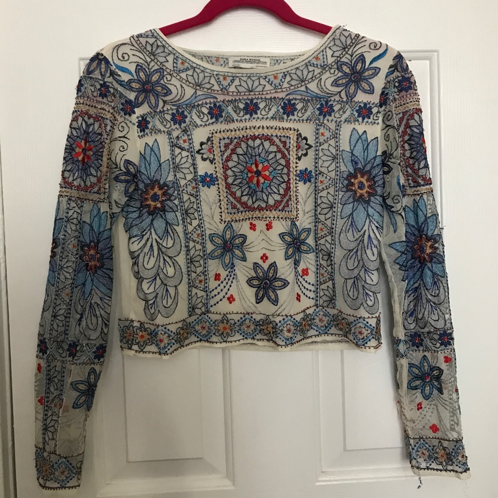 COPY - Embroidered crop top